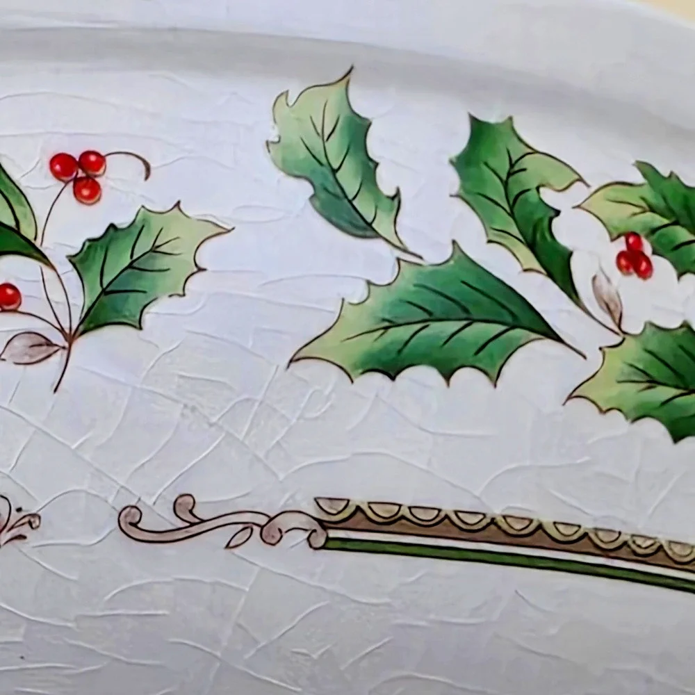 Royal Limited Holly Holiday Pasta Bowl 12